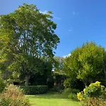 Au Jardin Des Deux Ponts Bed & Breakfast