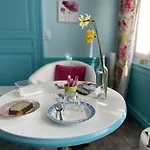 Au Jardin Des Deux Ponts Couette-café