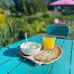 Bed & Breakfast Au Jardin Des Deux Ponts Abbeville