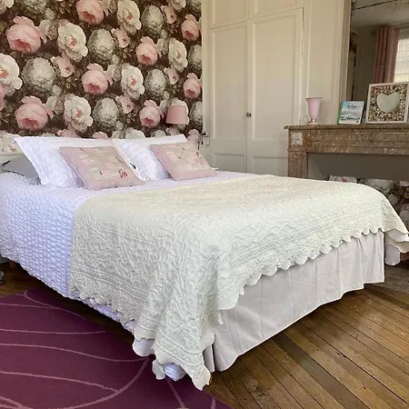 Bed & Breakfast Au Jardin Des Deux Ponts Abbeville