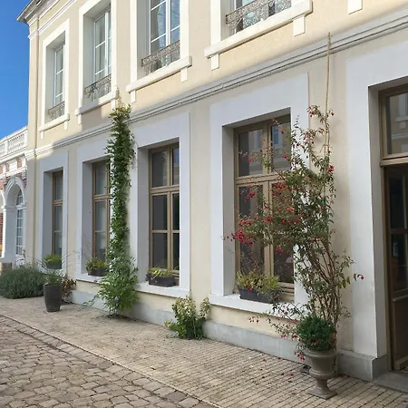 Au Jardin Des Deux Ponts