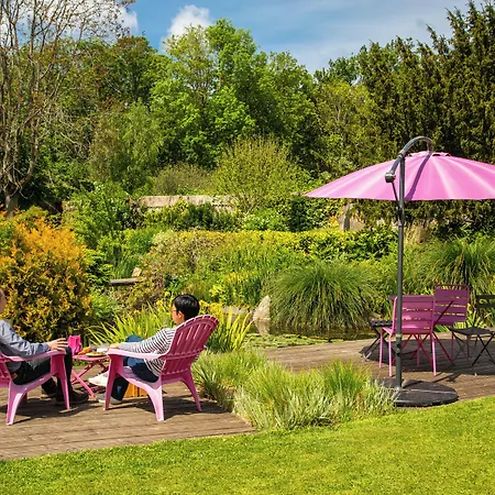 Au Jardin Des Deux Ponts 3*