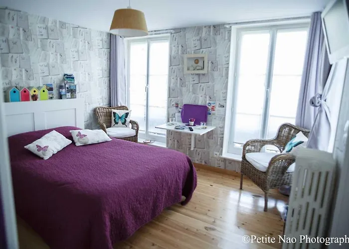 Au Jardin Des Deux Ponts Couette-café 3*