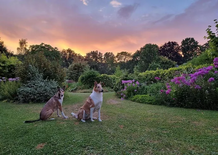 Au Jardin Des Deux Ponts Couette-café