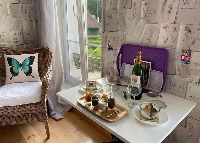 Couette-café Au Jardin Des Deux Ponts